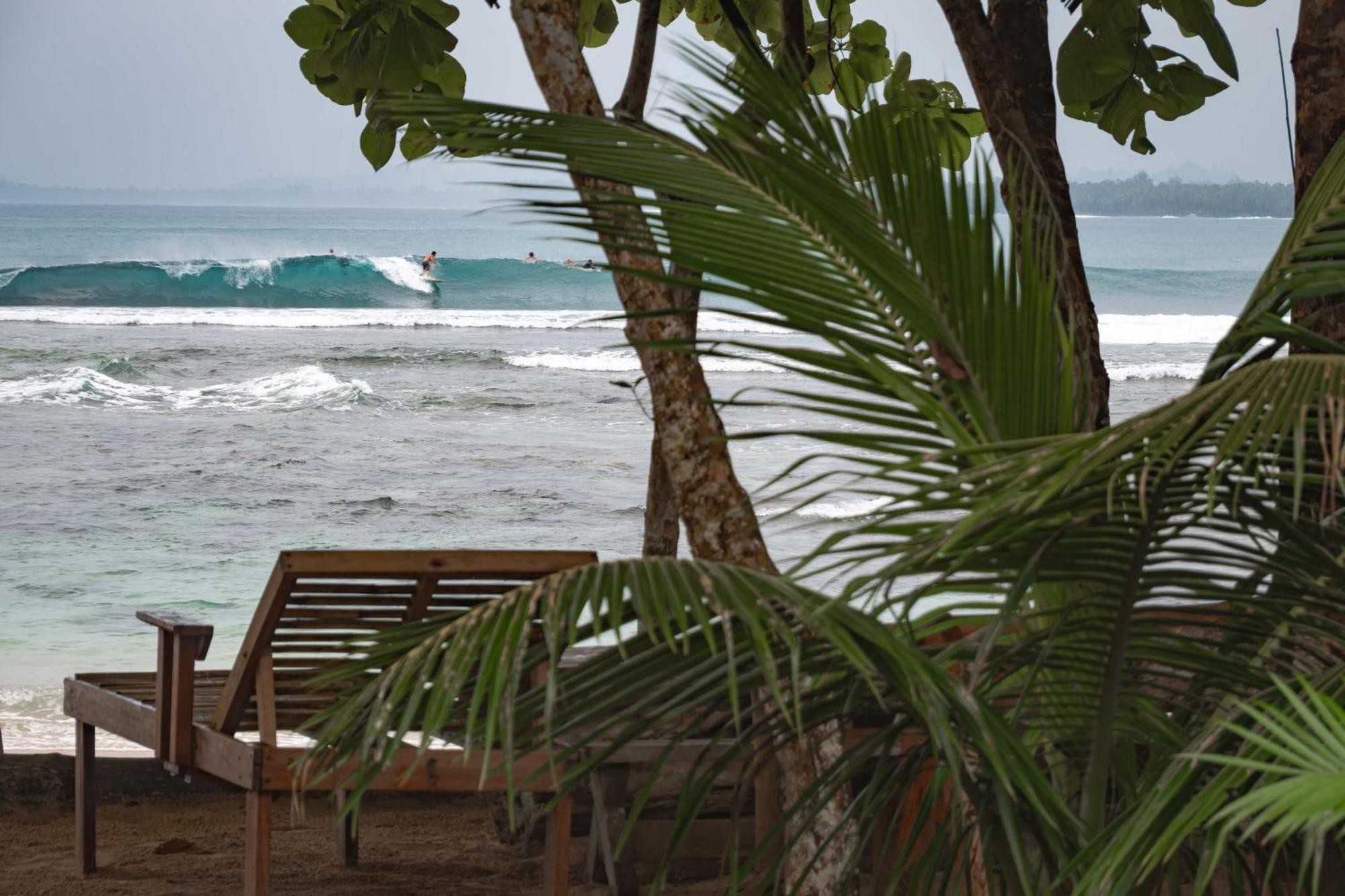 Carve Bay Mentawai Bed & Breakfast Masokut Eksteriør bilde